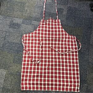 Crate & Barrel Red Plaid Holiday Check Apron 100% Cotton